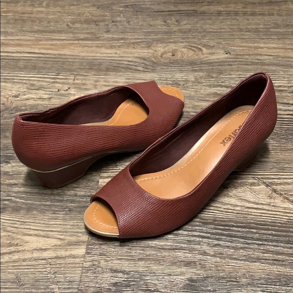 Usaflex Peeptoe Wedge Heels (NEW) - Picture 1 of 5